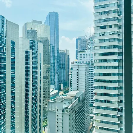 Soho Suites Klcc By Comfort Suites Kuala Lumpur Exterior photo