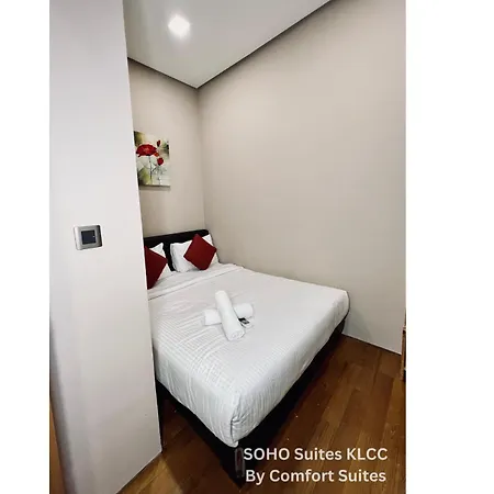 Soho Suites Klcc By Comfort Suites Kuala Lumpur Exterior photo